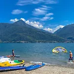 Vento Blu Lägenhet Domaso